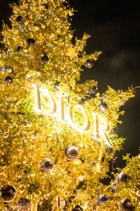 toronto dior christmas tree|Dior tree Toronto.